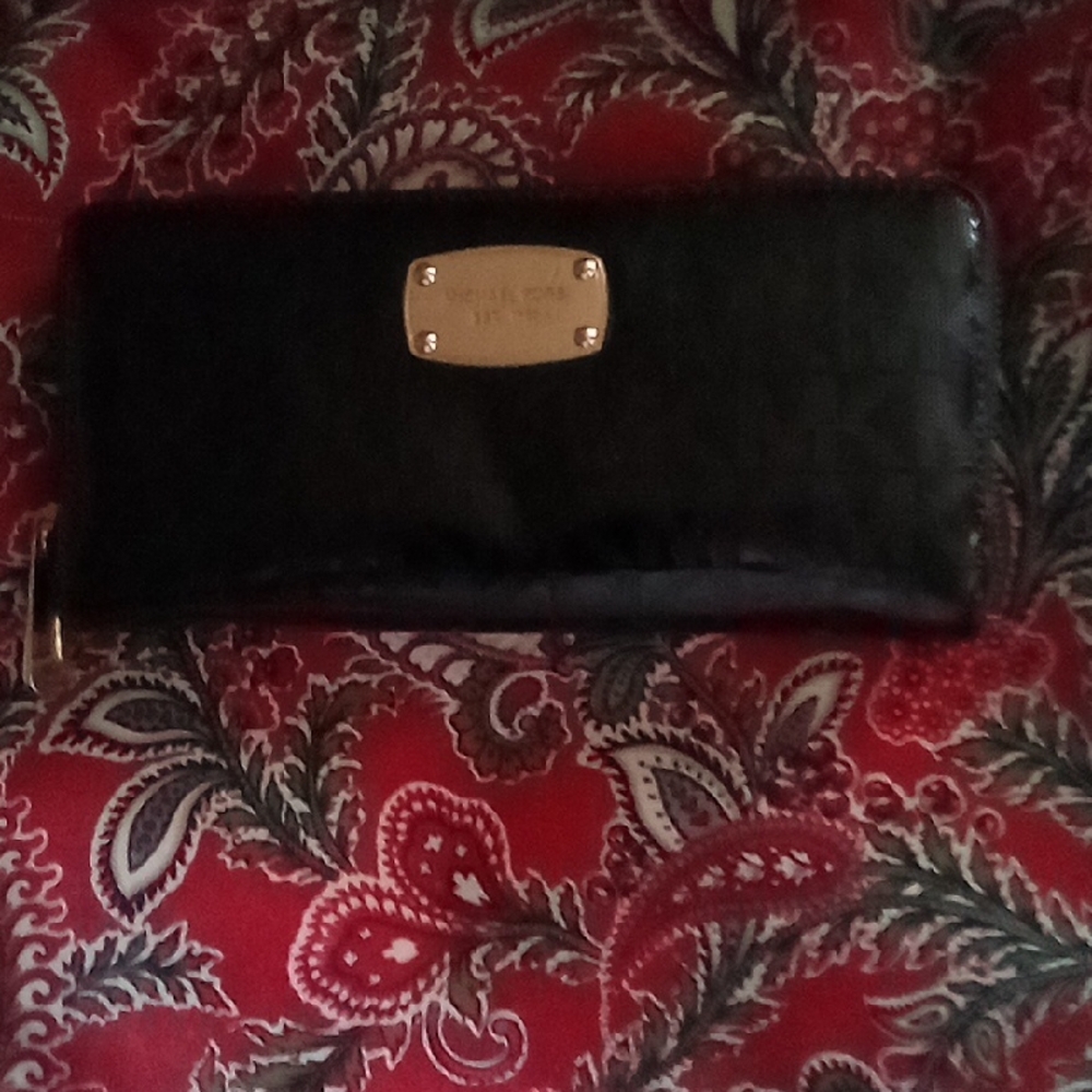 Michael Kors Black Quilted Zip-Around Wallet with Gold Plaque No Strap